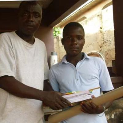 soutien scolaire à un orphelin